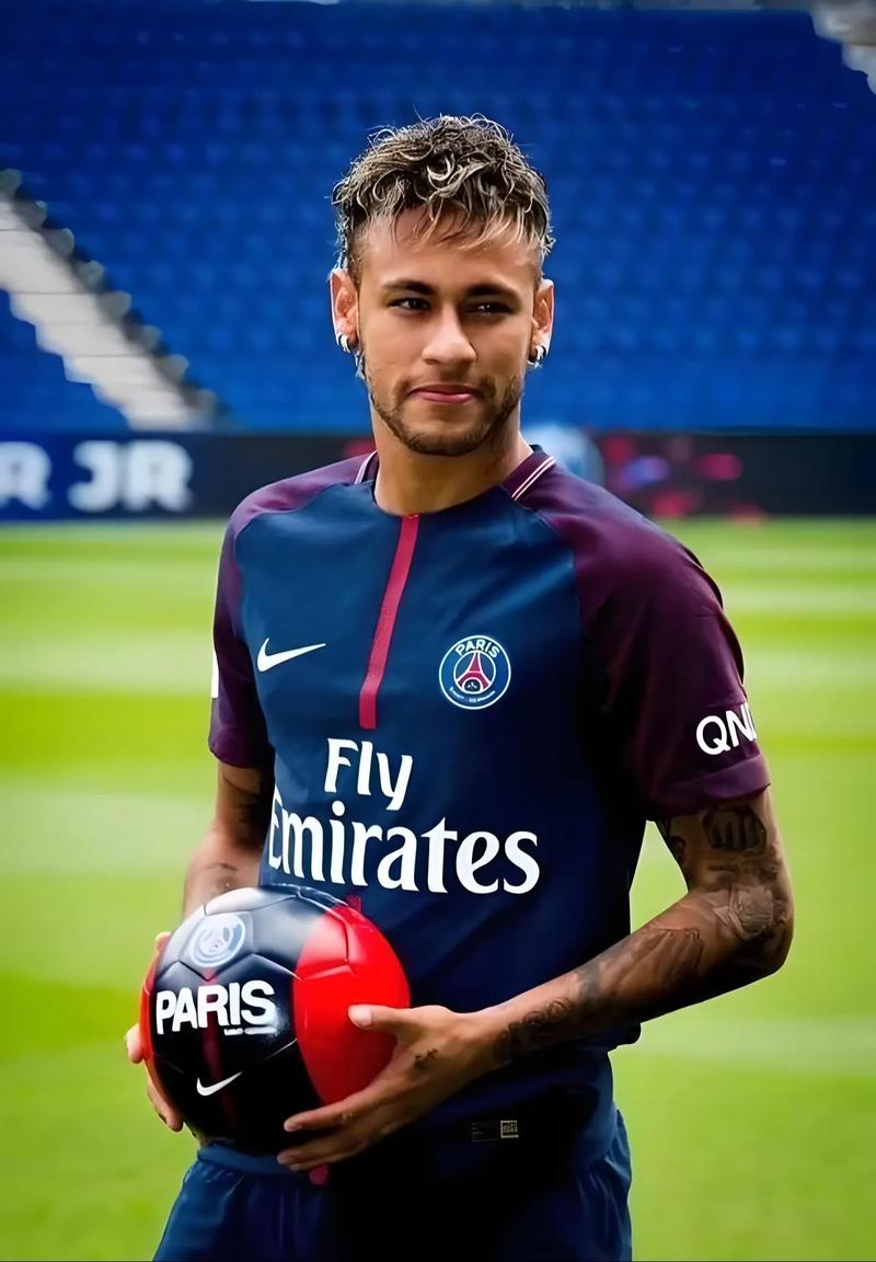 英超前瞻：桑德兰伯恩茅斯时隔8年再遇，皆争胜冲击前4