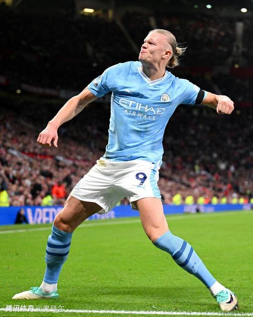 官方：沃尔夫斯堡体育总监申齐洛茨离任