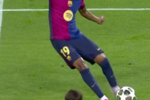 超高效率！里夫斯15投12中砍下38分8篮板