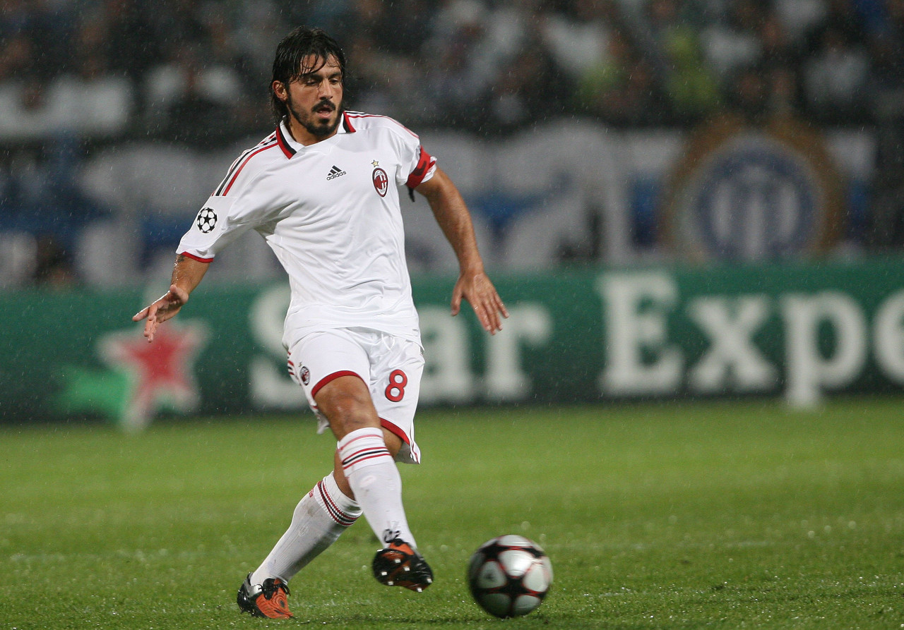 TA：曼城冬窗大概率召回埃切韦里，不排除留队的可能性