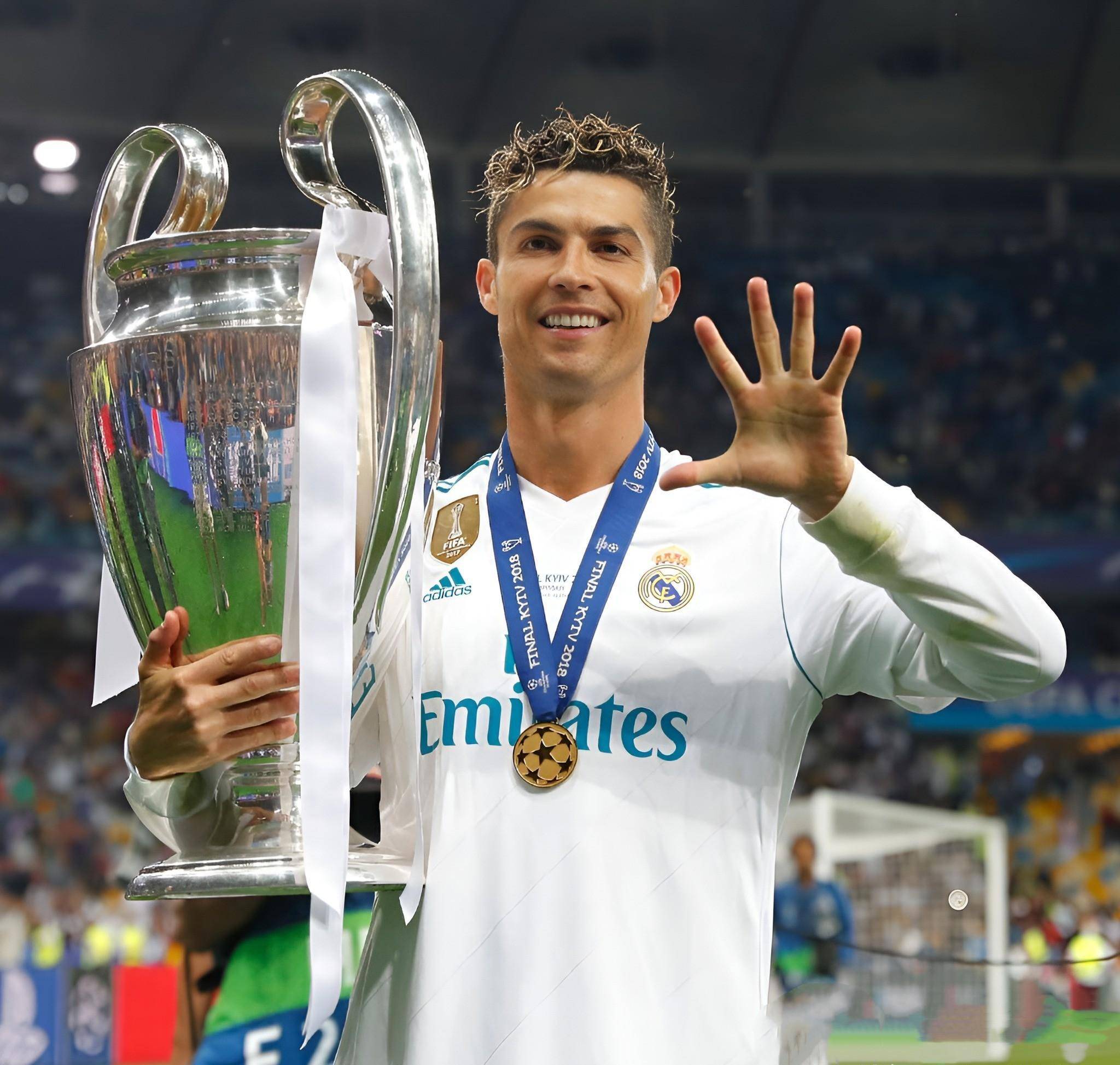 卡拉格怒喷萨拉赫8分钟，麦迪逊震惊脸：我现场看他开炮