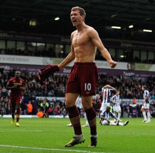 阿斯：贝蒂斯将效仿安东尼模式，打算明年夏窗买断阿姆拉巴特