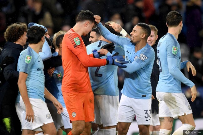 美记：湖人现在拥有最强的二人组，詹姆斯是时候离开了